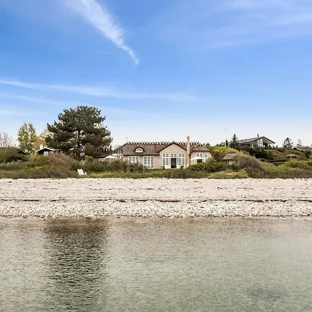 Nostalgia In Thatched House In Odsherred * Nykøbing Sjælland