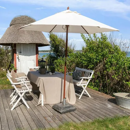 Nostalgia In Thatched House In Odsherred Nykøbing Sjælland
